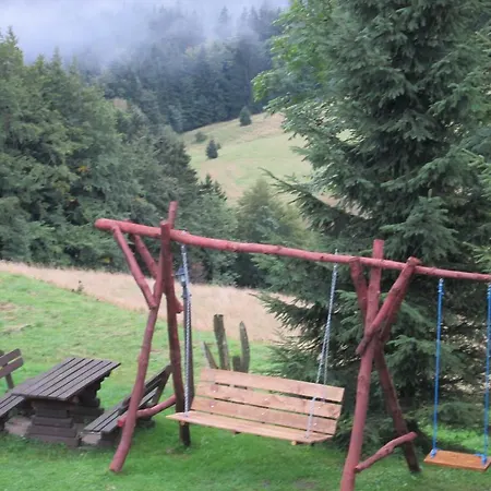 Zbojnicka Semesteranläggning (resort) Zieleniec (Klodzko)