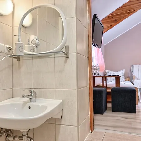 Zbojnicka Resort *