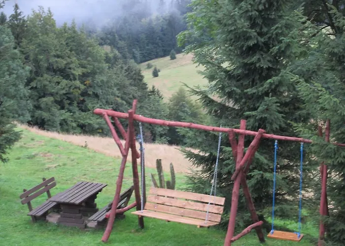 Zbojnicka Semesteranläggning (resort) Zieleniec (Klodzko)