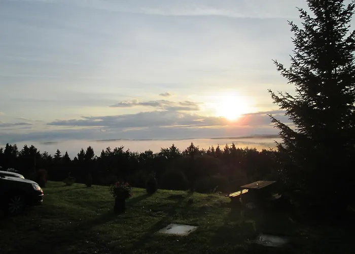 Zbojnicka Semesteranläggning (resort) Zieleniec (Klodzko)